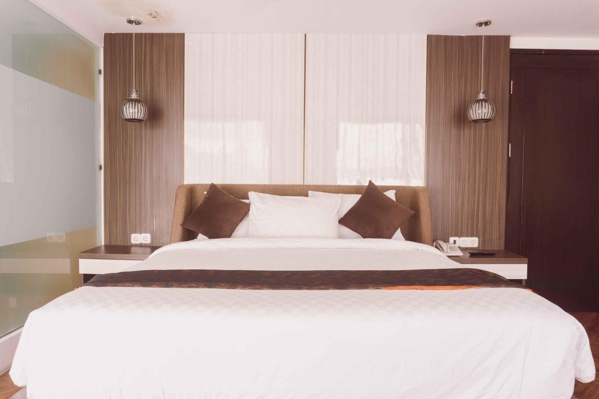 Fahira Hotel Syariah Bukittinggi Buitenkant foto