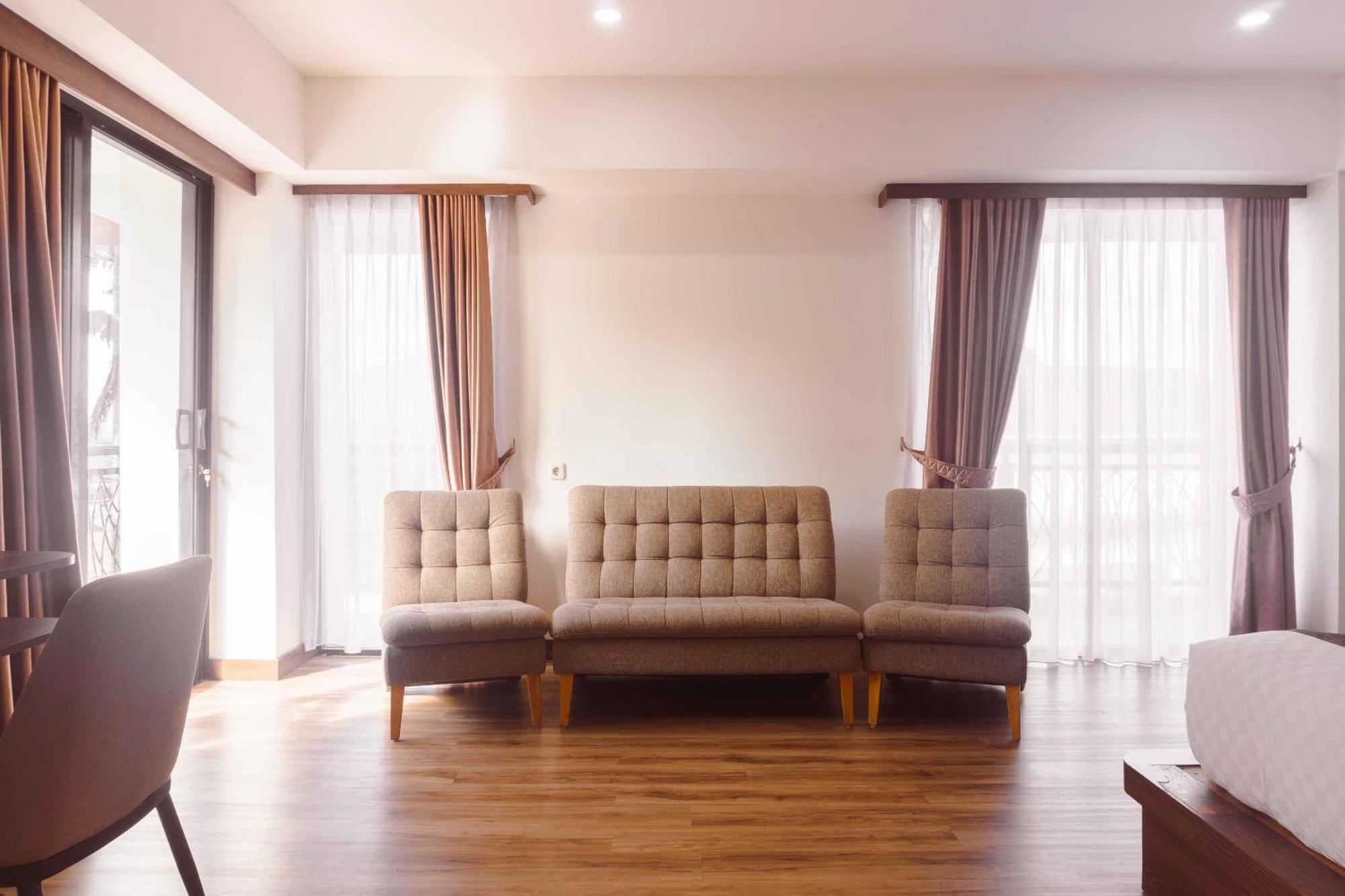 Fahira Hotel Syariah Bukittinggi Buitenkant foto